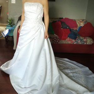 Wedding dress